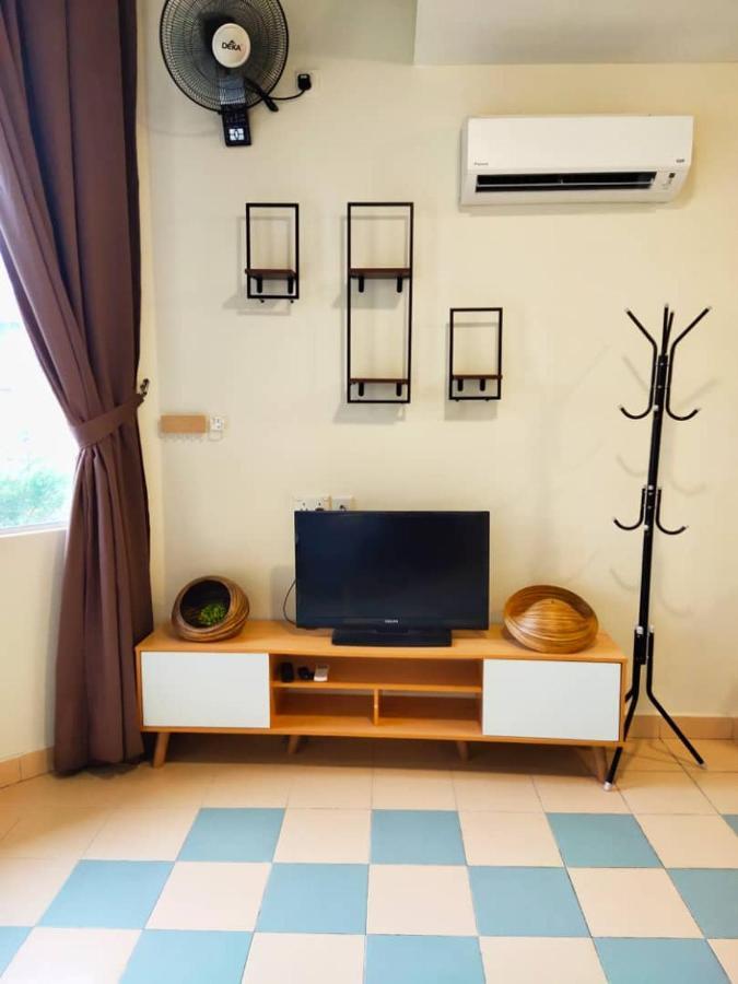 Hotel Lotus Desaru G510 By Jss Bandar Penawar Esterno foto