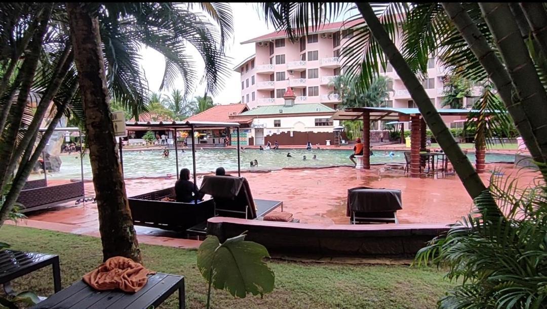 Hotel Lotus Desaru G510 By Jss Bandar Penawar Esterno foto